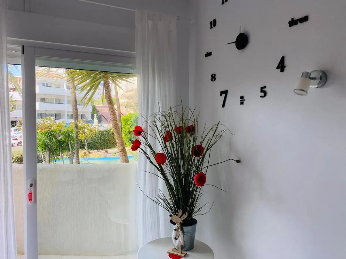 Benalbeach-Cozy And Equipped Apt With Water Slides & Beach Apartment Benalmadena